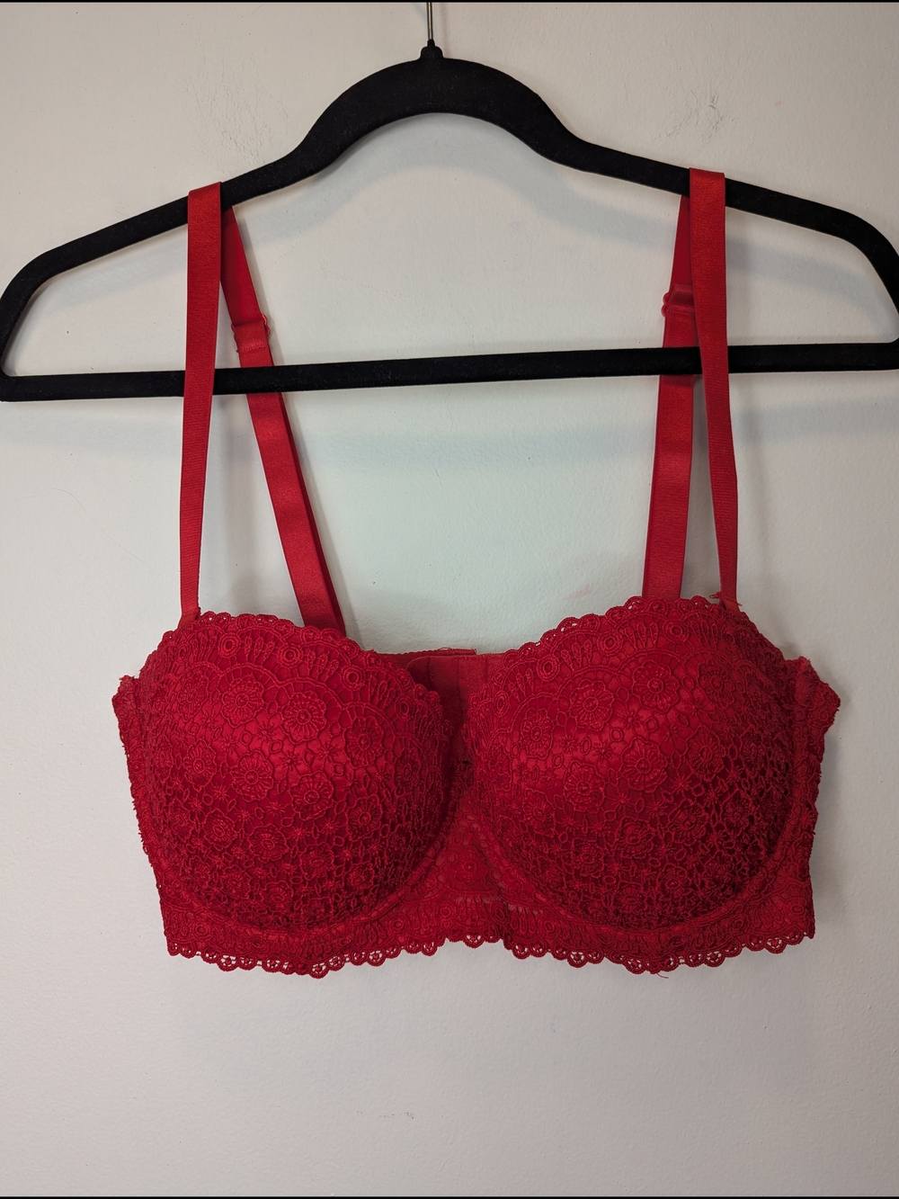 Frederick's of Hollywood Red Lace Push-up Balconette Bra 36D Sexy